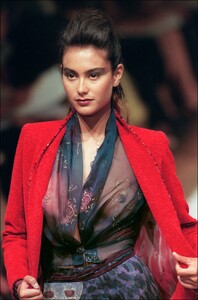 Ungaro-FW1999-HC-02.jpg