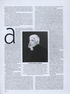 Women_Leibovitz_US_Vogue_November_1999_03.thumb.jpg.7f77162d2705e7da63ea2d631cc4c28f.jpg