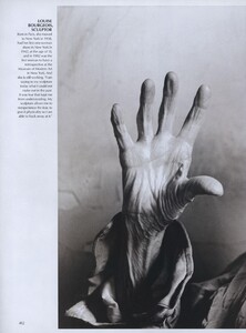 Women_Leibovitz_US_Vogue_November_1999_15.thumb.jpg.1d54504bf4a471daedba4657ee01e149.jpg