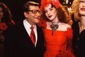 YSL-FW1994-15.jpg