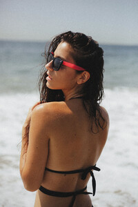 alexandra-bikini-by-cameron-davis-19.jpg