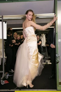 backstage-defile-jean-paul-gaultier-printemps-ete-2015-paris-coulisses-181.jpg