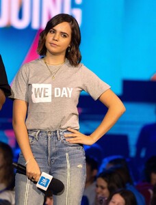 bailee-madison-we-day-in-chicago-05-08-2019-7.jpg