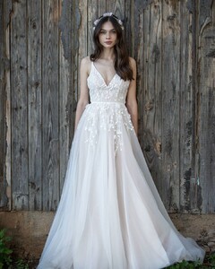 clair.bridal_131546242_332652994936494_2863258444125824769_n.jpg