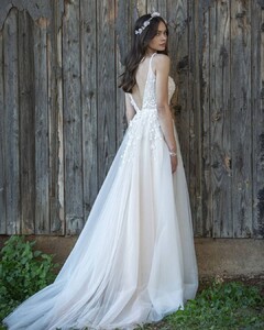 clair.bridal_201168670_196000505751870_6646666863962294061_n.jpg