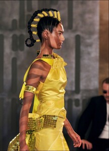 dior-fw1999-hc.jpg