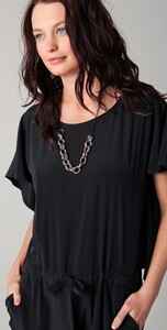 dknys4011912867_p4_1-0.jpg