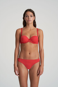 eservices_marie_jo-lingerie-thong-avero-0600410-red-0_3490322.thumb.jpg.cb73c560733163f90457008ff20c70ae.jpg