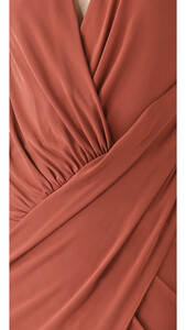 haute4051712953_q4_1-0.jpg