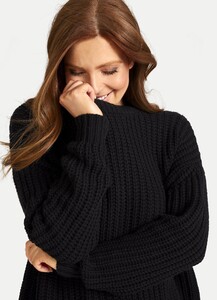 juvia-oversized-pullover-110-front-60bf38898cf23-zoom.jpg
