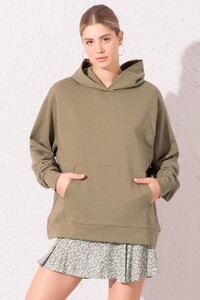 kapusonlu-kanguru-cep-detayli-sweatshirt_15332_haki-haki_3_enbuyuk.jpg