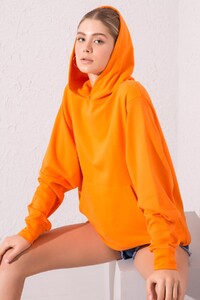 kapusonlu-kanguru-cep-detayli-sweatshirt_15332_oranj-oranj_2_enbuyuk.jpg