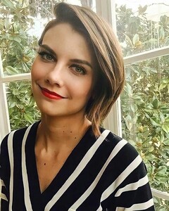 laurencohan.world_135636380_169971544880179_2544075315439916408_n.jpg