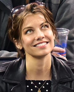 laurencohan.world_146078634_269232354549387_733715462966559757_n.jpg