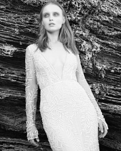 lilium_bridal_couture_42003323_303106606941268_6113765578731308863_n.jpg