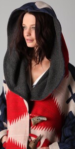 linds4002012116_p4_1-0.jpg