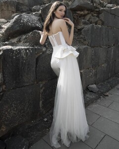 lubnasafadi_couture_52364166_2068531653266643_2106812635663298741_n.jpg