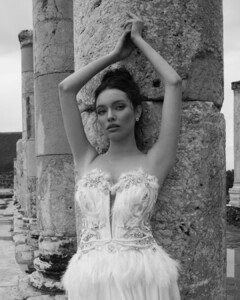 lubnasafadi_couture_53584791_2230016423927603_2831424588727194462_n.jpg