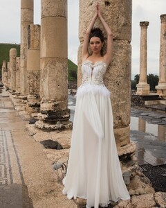 lubnasafadi_couture_54277291_151280752562885_397372726384800010_n.jpg