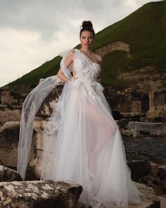 lubnasafadi_couture_54447222_401877123726652_3686886716960782727_n.jpg