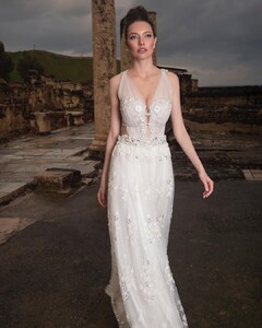 lubnasafadi_couture_54512062_601552923604001_7998975441957501827_n.jpg