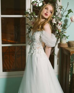 lubnasafadi_couture_83945822_215661276248578_5853760787523429720_n.jpg