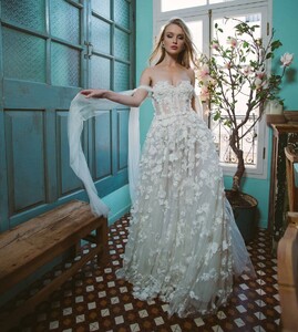 lubnasafadi_couture_84569568_491565068204710_5321097634331813151_n.jpg