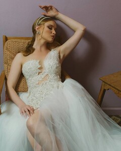 lubnasafadi_couture_85206520_2434458973531276_6381898167400273340_n.jpg