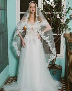 lubnasafadi_couture_87713841_2535902866698591_7346614276883403581_n.jpg
