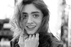 natalia-dyer-new-potato-10.jpg