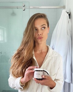 ninaagdal_1628412116641711.jpg