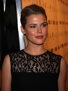 nude-actresses_3792_28_white-dress.jpg