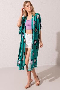 oversize-cicek-desenli-kimono_15322_yesil-yesil_2_enbuyuk.jpg