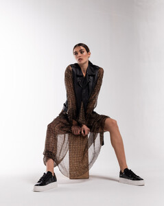 shooting-amorena-10501-354fe1b8b61cff22b216209417192064-1024-1024.jpg