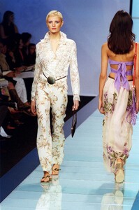 valentino-ss2000-04.jpg