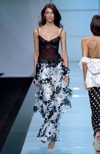 valentino-ss2000-06.jpg