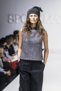 1177880104_Sportmax1998WomenRTW38.thumb.jpg.df71d6c22f4dd79e78214e0e0021202d.jpg