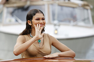 Zendaya+Coleman+Celebrity+Sightings+Day+3+CLzm3S1FVd8x.jpg