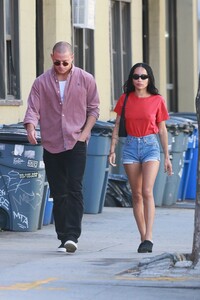       zoe040921BZNimage121.jpg