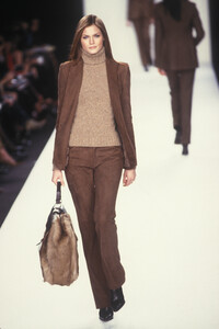 1597027467_RalphLaurenFall20017.thumb.jpg.2bda623335dcf33debc71f694d80bf06.jpg