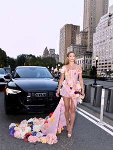       rei140921BZNimage134.jpg