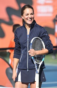       kat250921BZNimage102.jpg