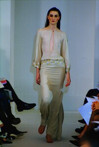 1777978865_valentino-hc-ss-99(9).thumb.jpg.9fbc15061c081ede5a09c6123c725c7f.jpg