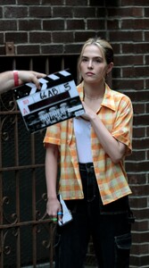       zoe160921BZNimage2.jpg