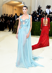 [4440269] THE METROPOLITAN MUSEUM OF ART’S COSTUME INSTITUTE BENEFIT CELEBRATING THE OPENING OF IN AMERICA - A LEXICON OF FASHION - RED CARPET ARRIVALS.png