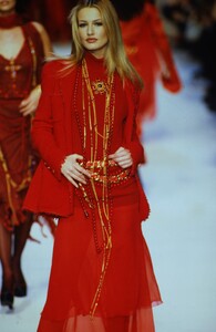 chanel-fw-1992 (3).jpg