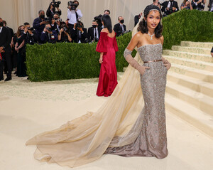 Yara+Shahidi+2021+Met+Gala+Celebrating+America+Xk5PT59uqRex.jpeg