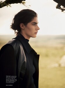 zelda 2021-10-01 Harper s Bazaar UK-page-008.jpg