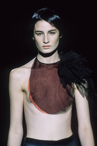 234048487_AlessandroDellAcqua1998WomenRTW8.thumb.jpg.759ab60832934ec9e529ccfeb419be14.jpg