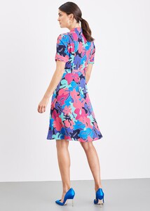 240561380-02-kelis-abstract-print-dress.jpg